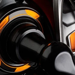 Savage Gear SG6 Spinning Reel -Savage Gear 33acde56e6d4d2b4