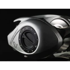 Savage Gear SG6 BC 300 LH Reel -Savage Gear ecf090ae5a8ae78f
